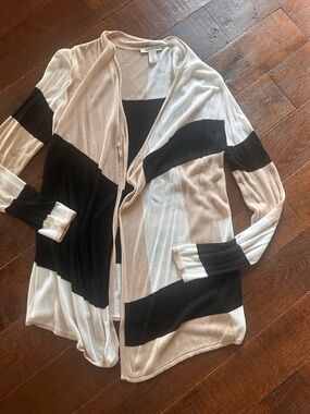 White House Black Market Long Colorblock Open Cardigan Black, White, Tan M